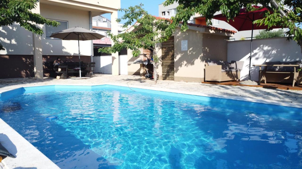 Holiday Retreat Apartment - Задар Экстерьер фото